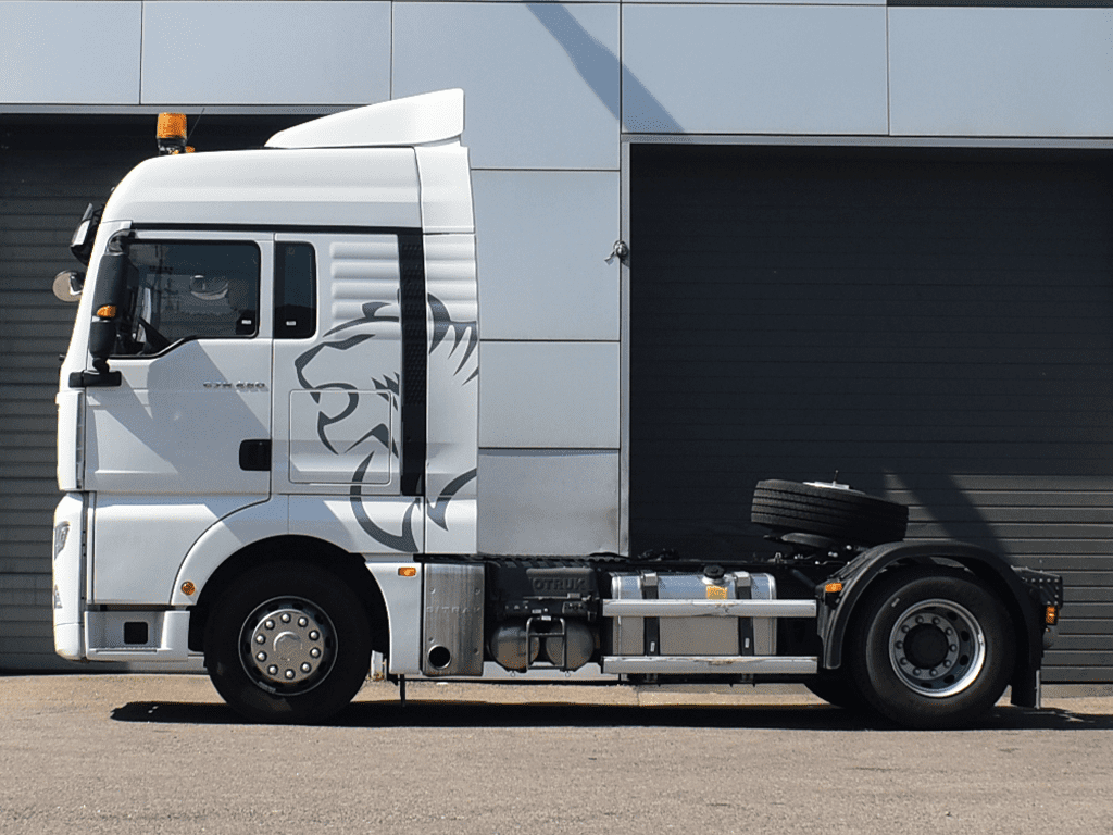 SITRAK C7H 4х2 (ВНУТРИ C-MAX)